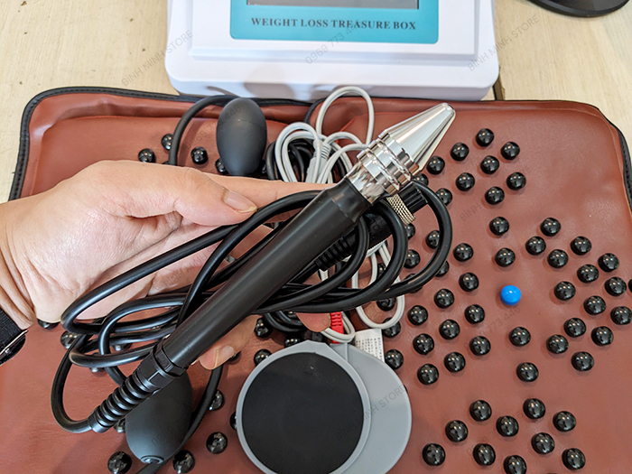 but-bam-huyet-dien-cuc