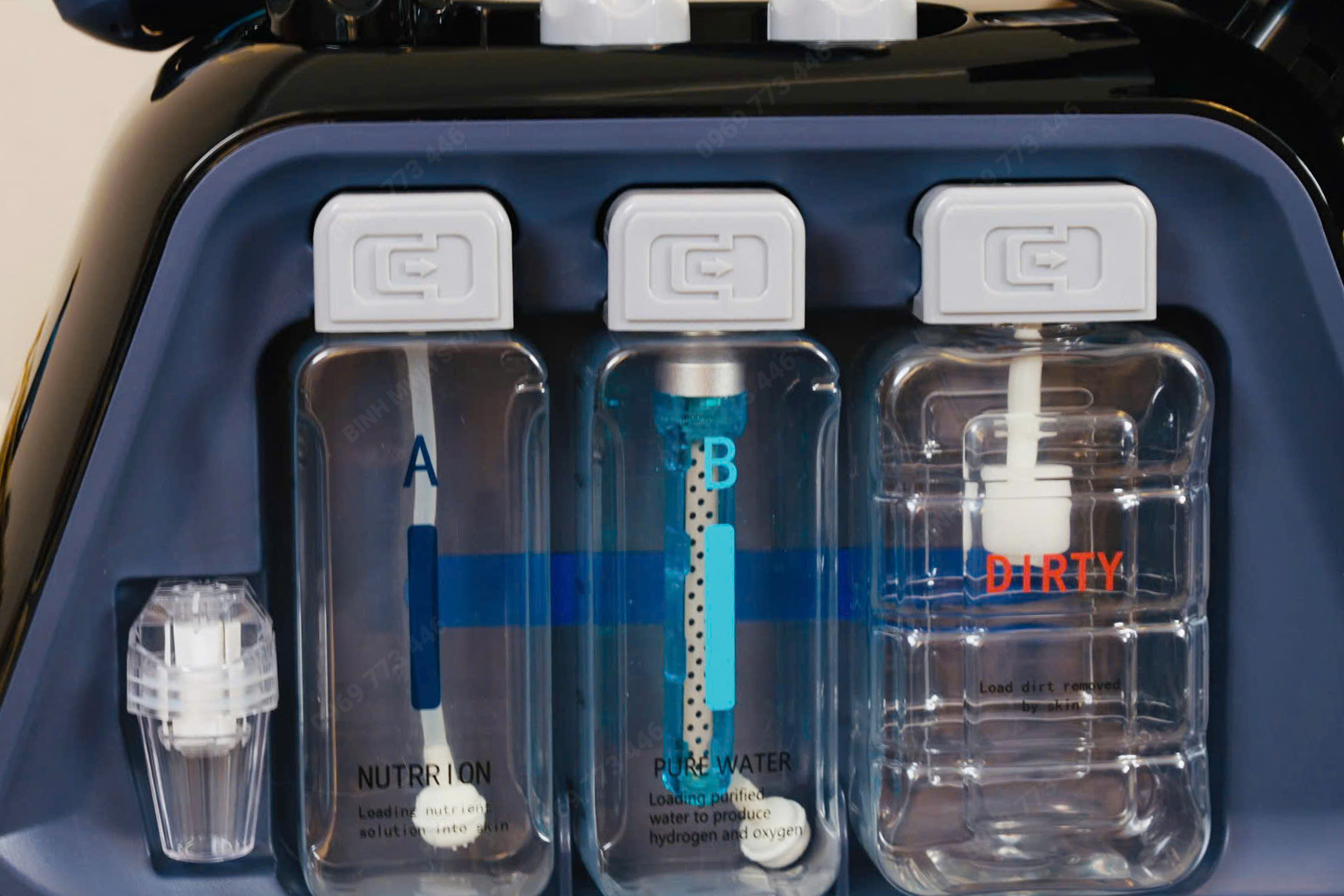 cac-ong-dung-dung-dich-aquapeel