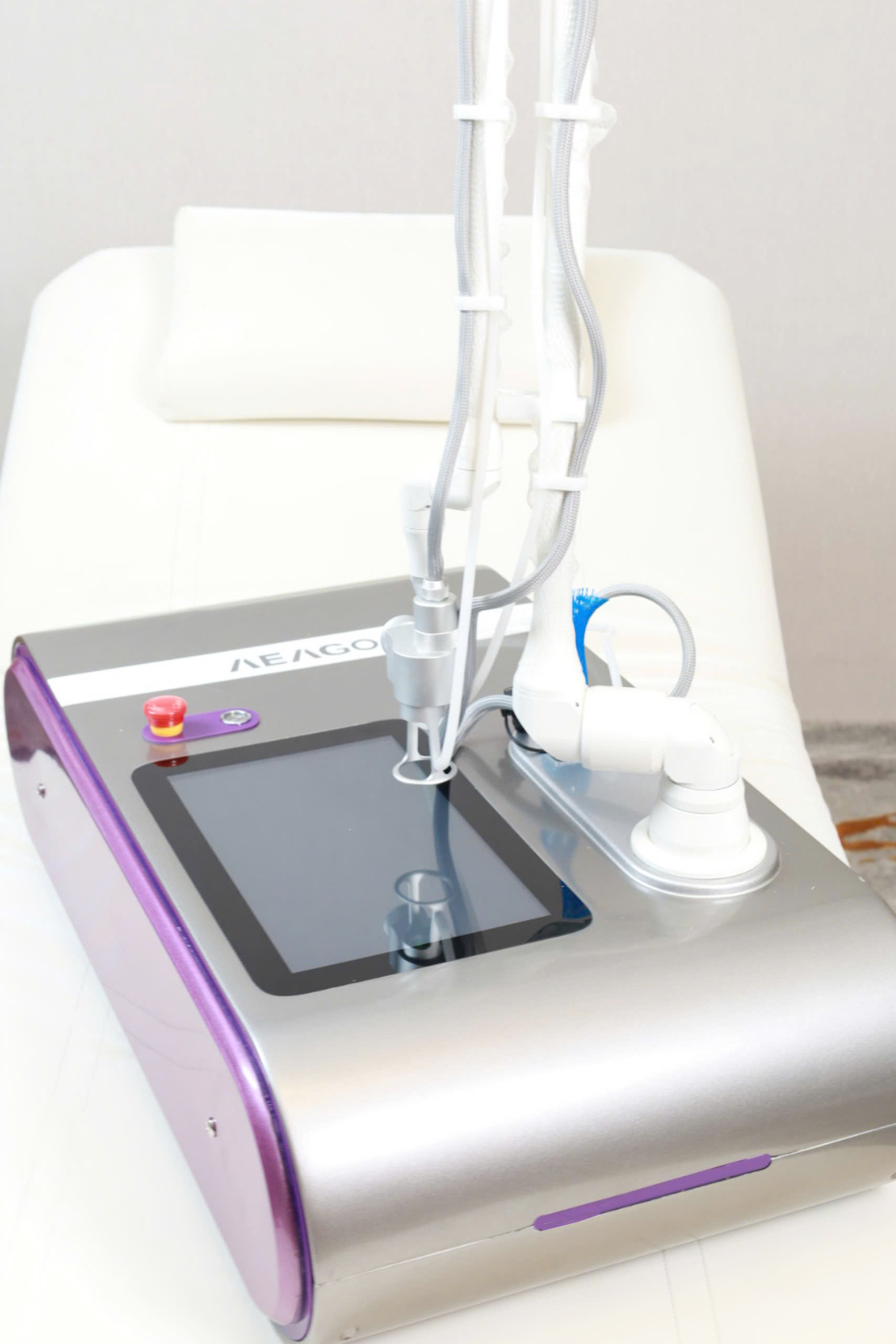 may-laserco2-mini-de-ban-spa-tham-my-vien