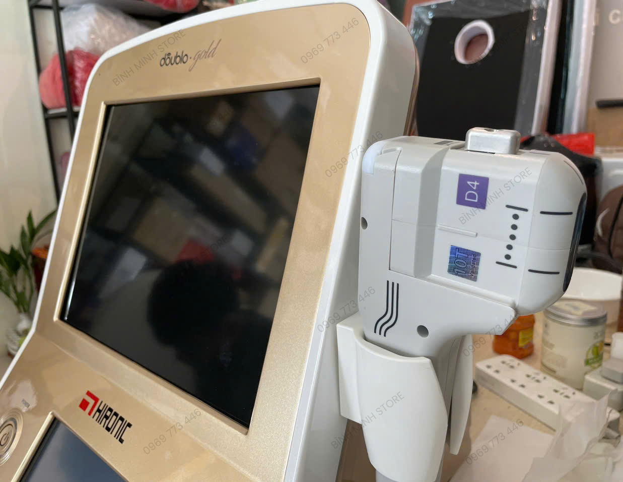 tay-cam-hifu-doulo-gold