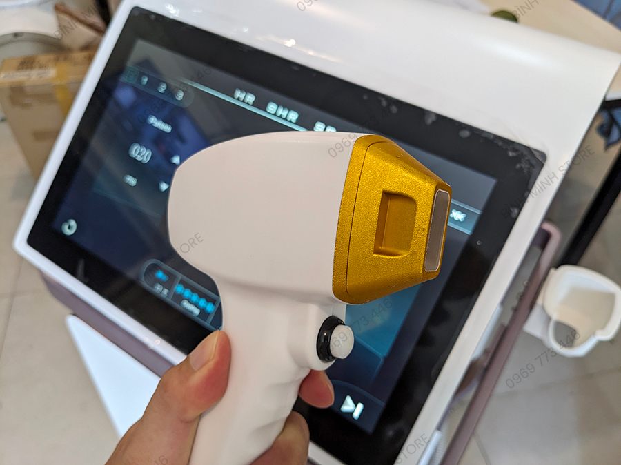 tay-cam-triet-long-diode-sieu-lam-lanh