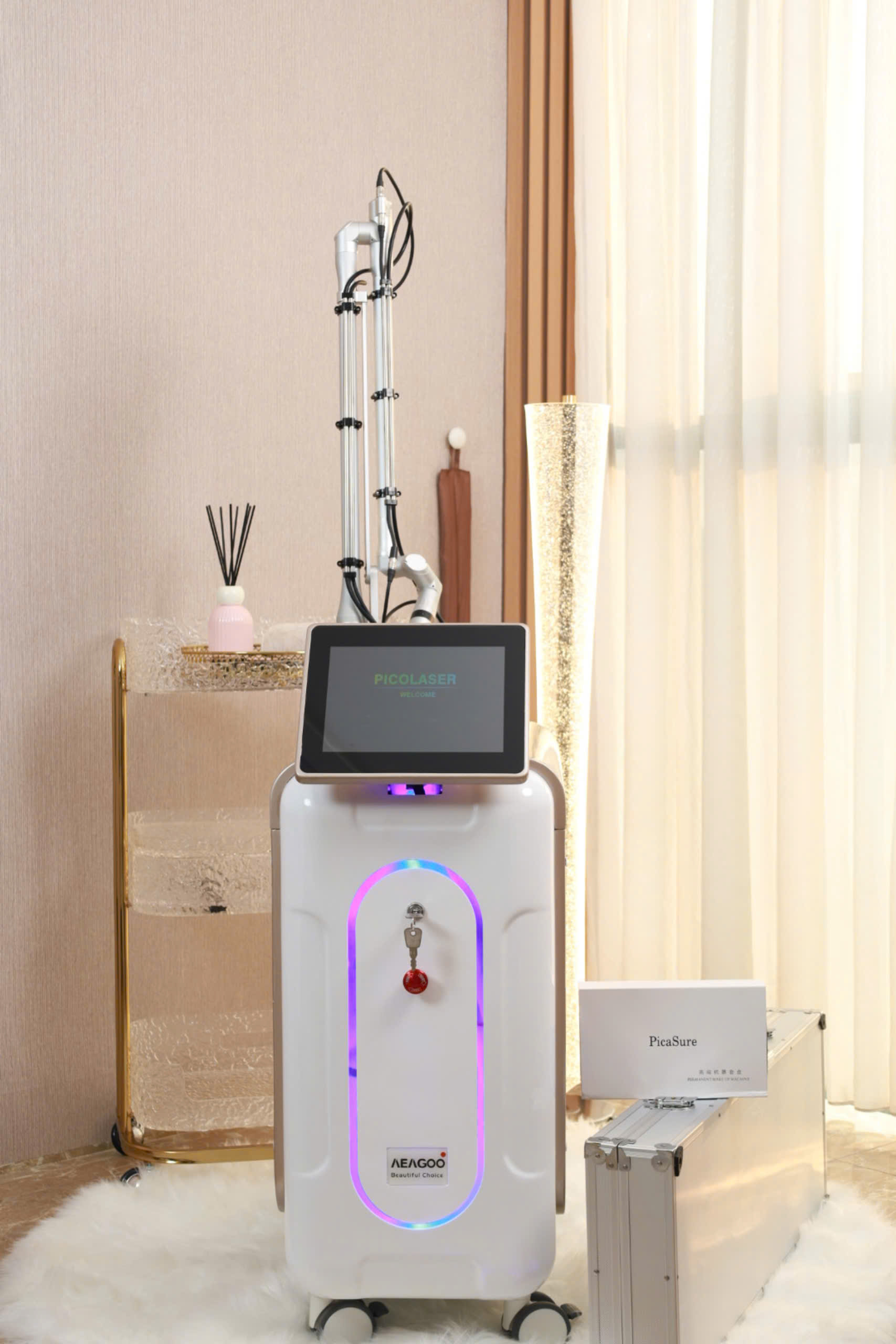 toan-bo-phu-kien-di-kem-may